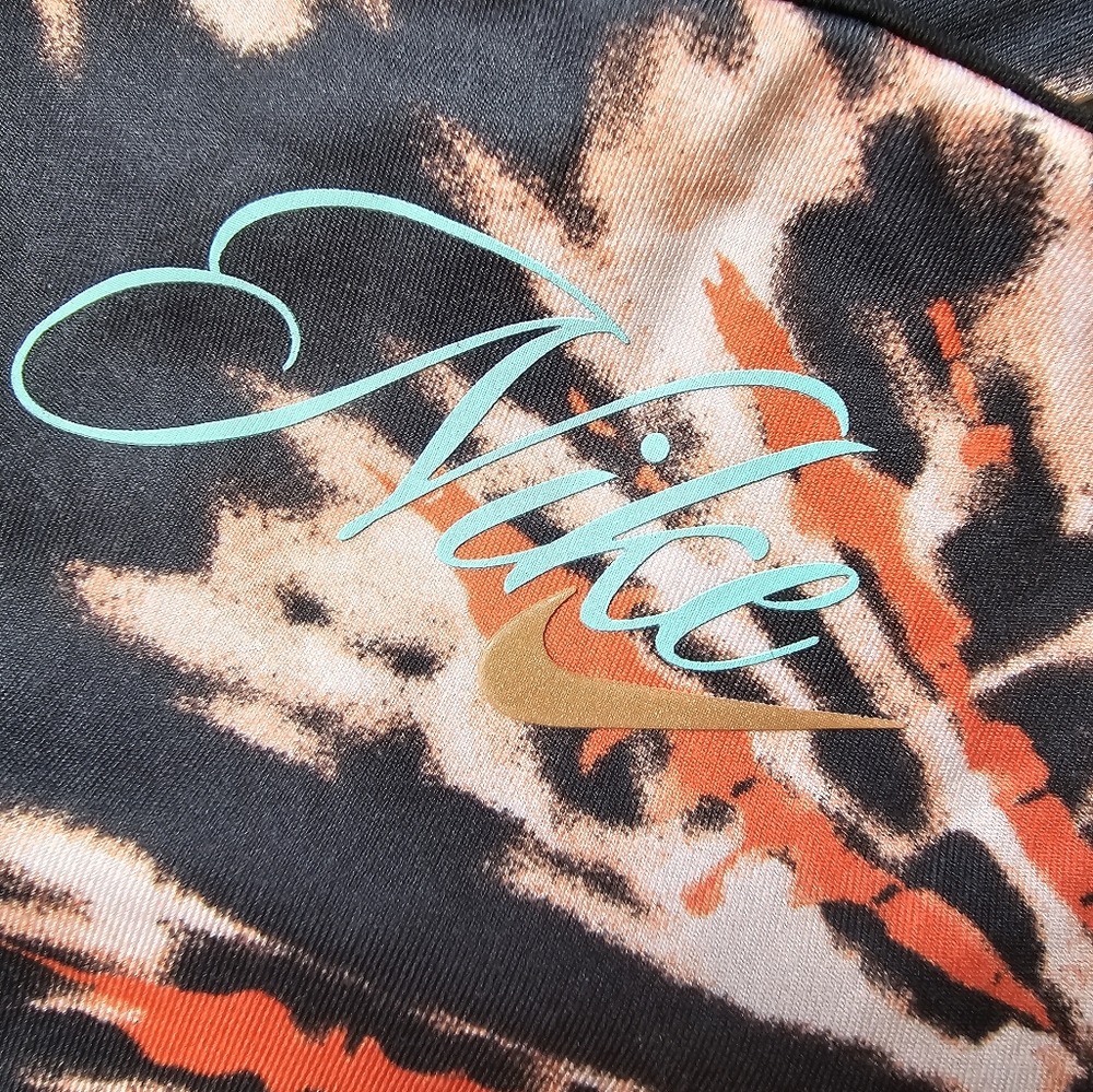 Tie dye Yoga Nike Outfit - Picture 2 of 11